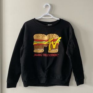 H&M MTV Pull-over Sweater